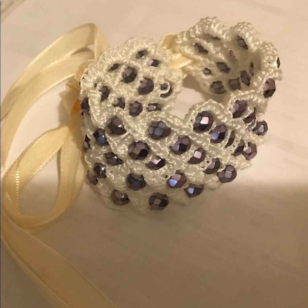 Crochet beaded cuff bracelet